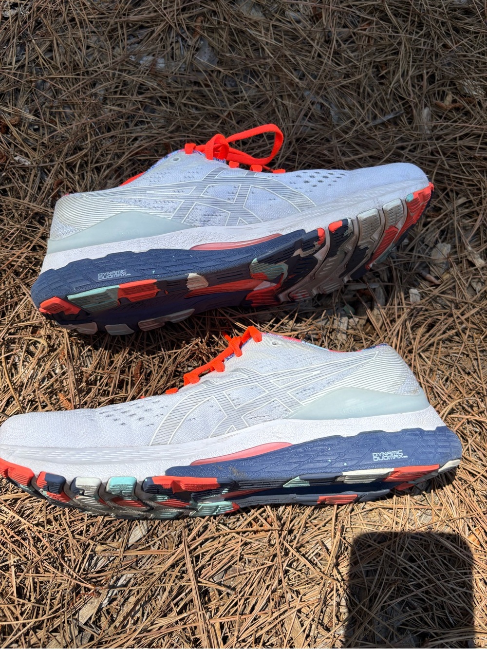 Asics Gel Kayano 28 Women’s White Running Shoes with Orange Laces Size 9.5 - Picture 8 of 13